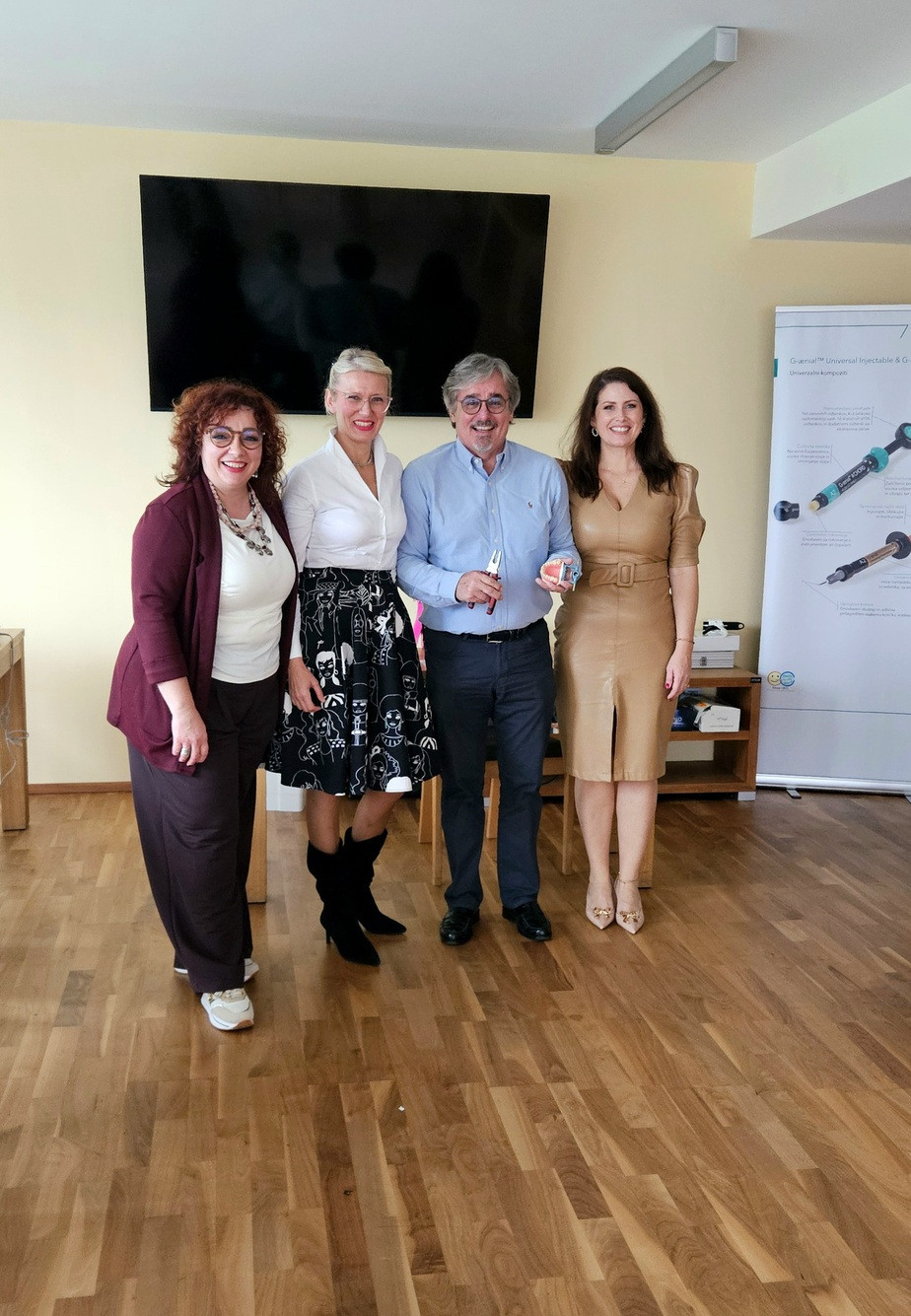 Utrinki z delavnice »Injekcijska tehnika«